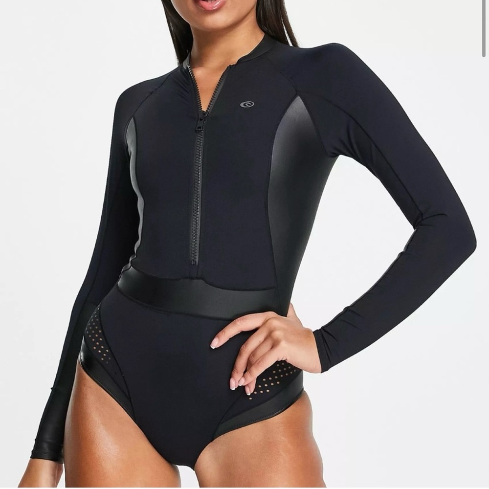 Rip curl mirage ultimate long sleeve swimsuit, size large, black